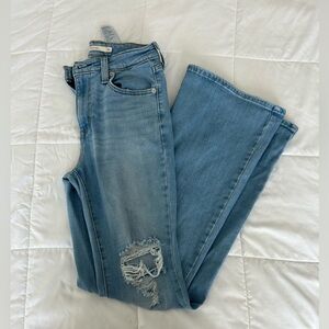 Levis Flare Jeans